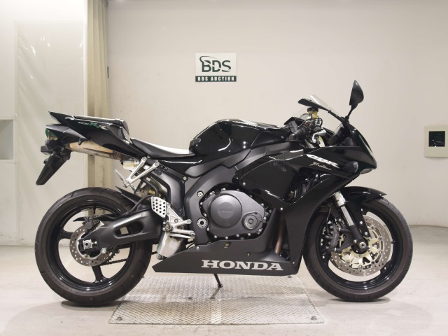 Honda CBR1000RR 2006