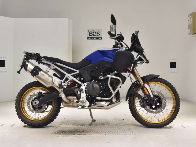 BMW f900gs 2024