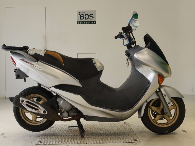 Suzuki AVENIS150 2002