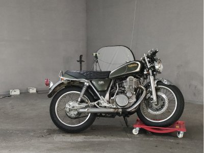 Yamaha SR400 2013