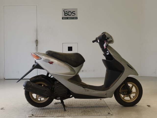 Honda DIO Z4 2002