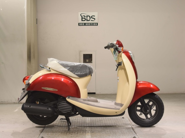 Honda SCOOPY50 2008