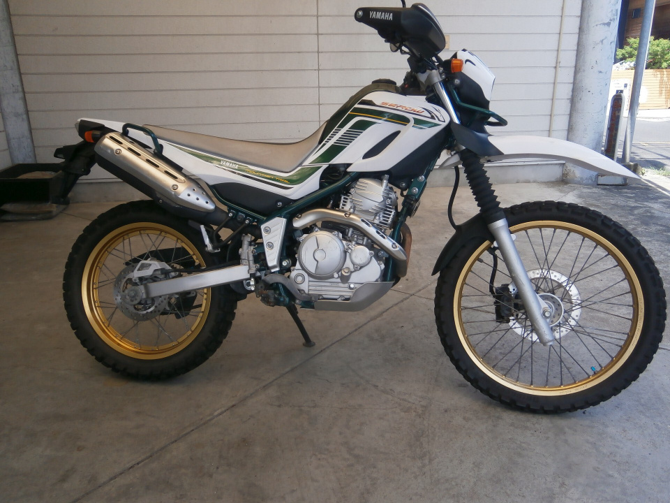 Yamaha SEROW XT250 2020