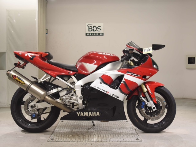 Yamaha YZF-R1 2000