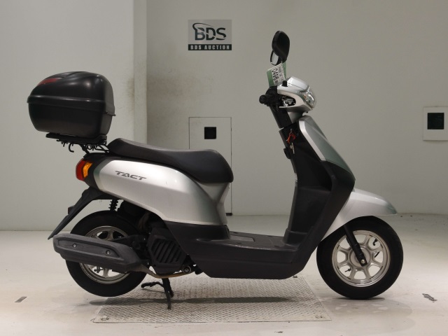 Honda TACT-4 BASIC 2019