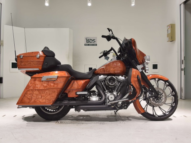 HD ELECTRA GLIDE FLHTCU1690 2013
