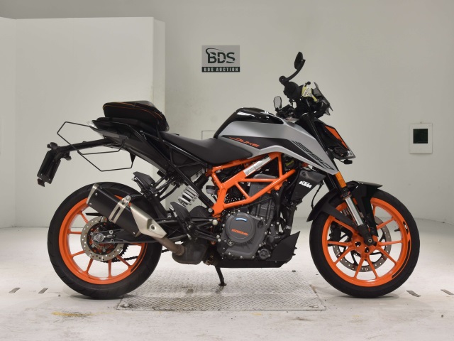 KTM 390 DUKE 2022