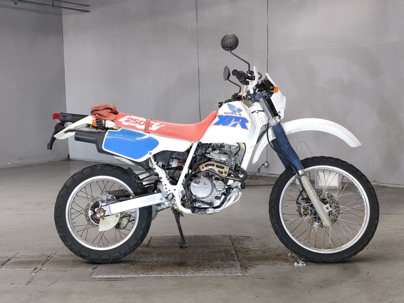 Honda XLR250R 1991
