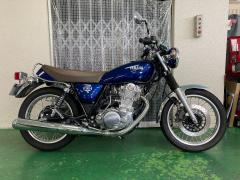 Yamaha SR400 2021