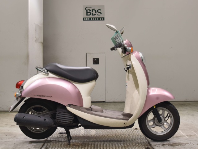 Honda SCOOPY50 2005