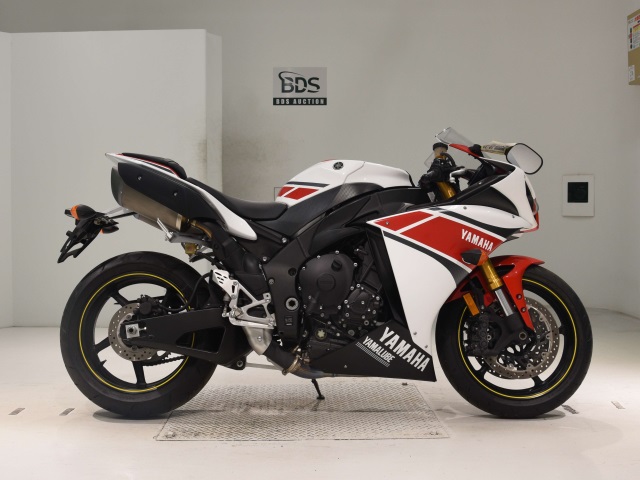 Yamaha YZF-R1 2011