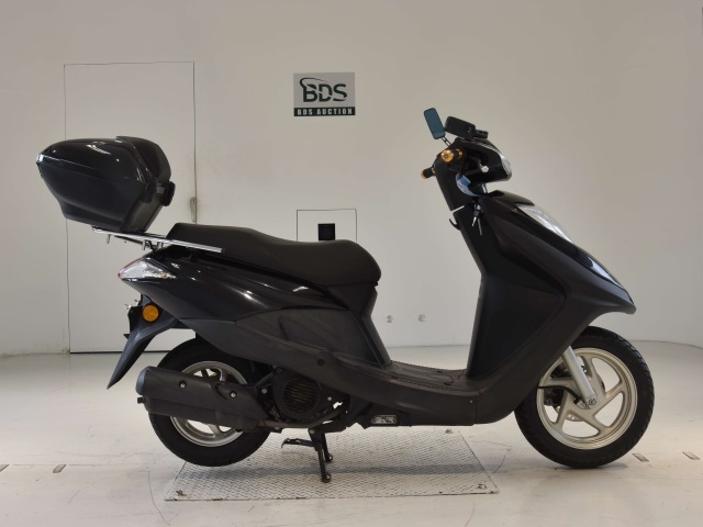 Honda SDH125T 2013