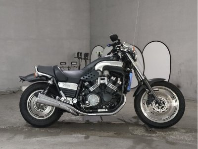 Yamaha V-MAX1200 2004