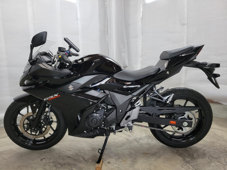 Suzuki GSX250R
