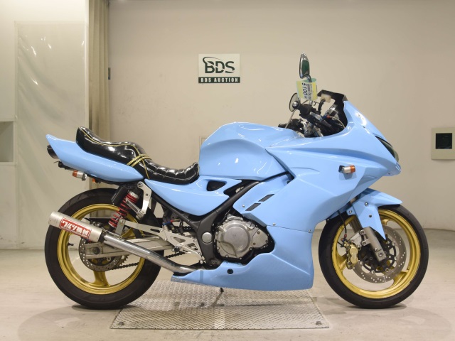 Suzuki GSX250FX 2004