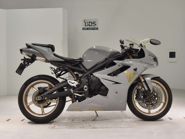 Triumph DAYTONA 675 2012