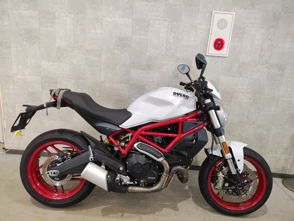 Ducati MONSTER 797 2019