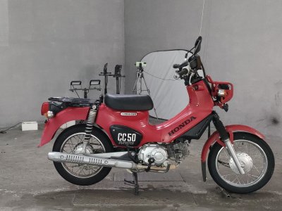 Honda CC50 CROSSCUB 2018