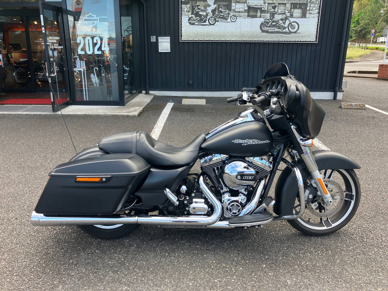 HD SREET GLIDE FLHX1690 2014