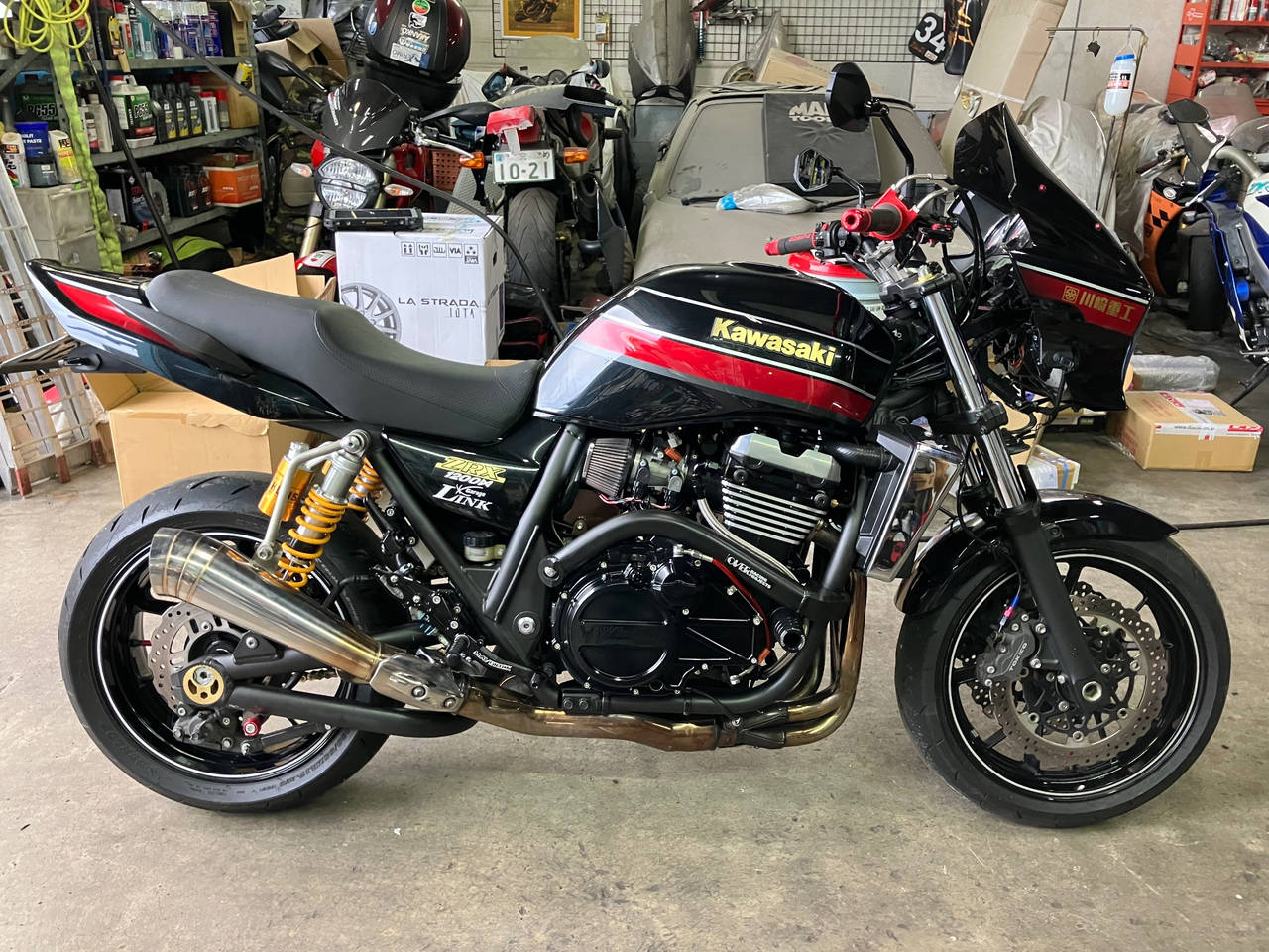 Kawasaki ZRX1200 DAEG 2015