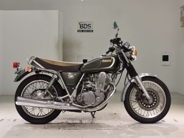Yamaha SR400 2013