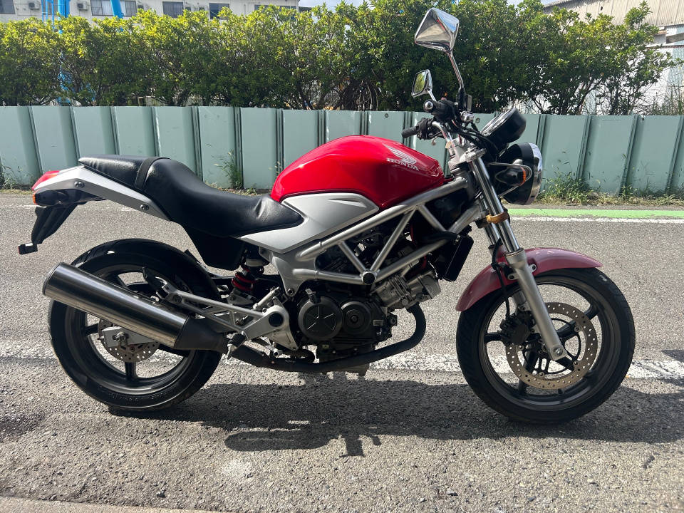 Honda VTR250 2009
