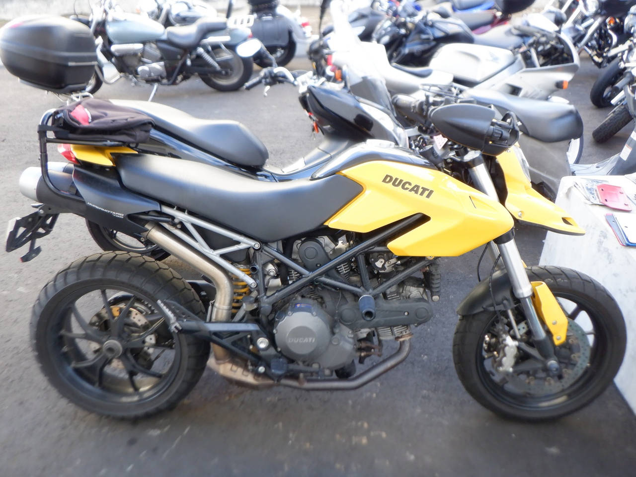 Ducati HYPERMOTARD 796 2012