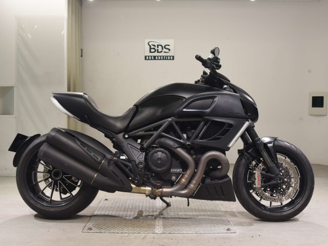 Ducati DIAVEL 2014