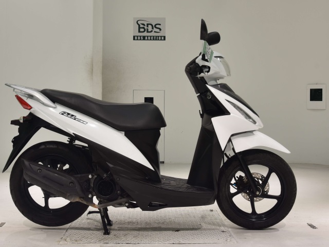 Suzuki ADDRESS V110
