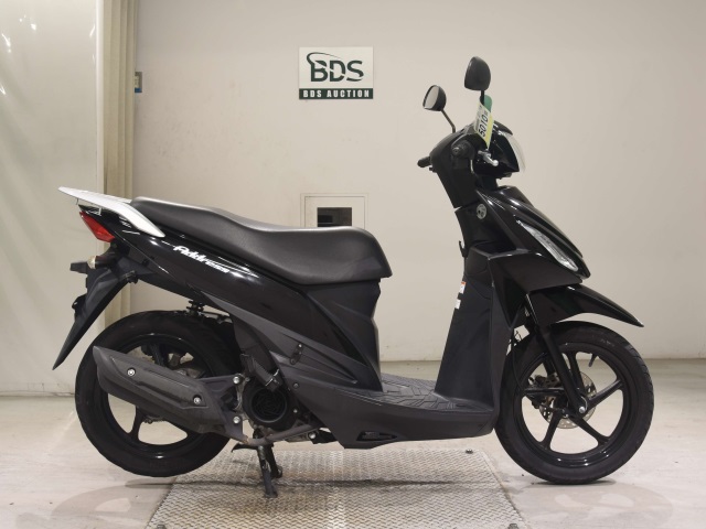 Suzuki ADDRESS V110
