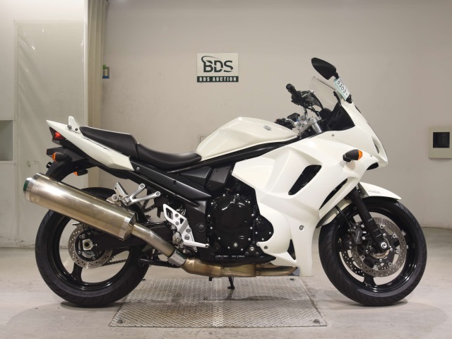 Suzuki BANDIT1250F 2011
