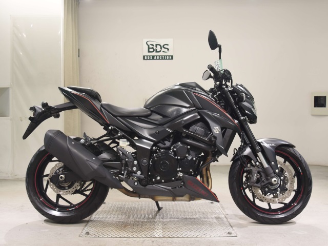Suzuki GSX-S750 2017