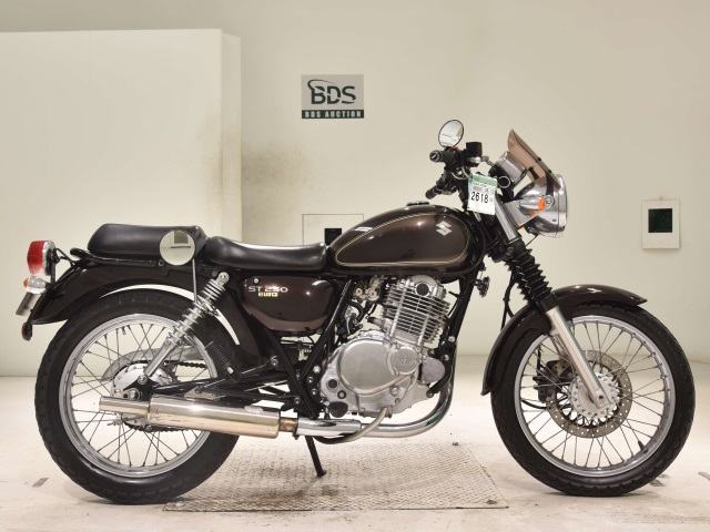 Suzuki ST250