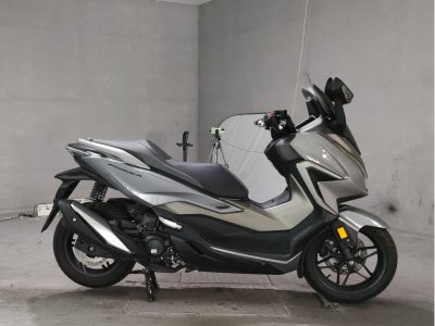 Honda FORZA 2021