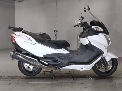 Suzuki SKYWAVE 650LX 2017