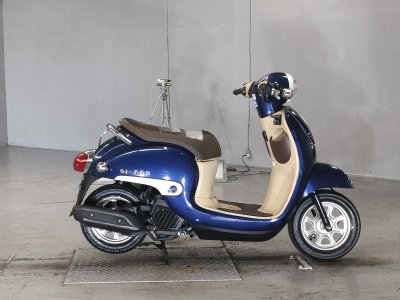 Honda GIORNO 2016