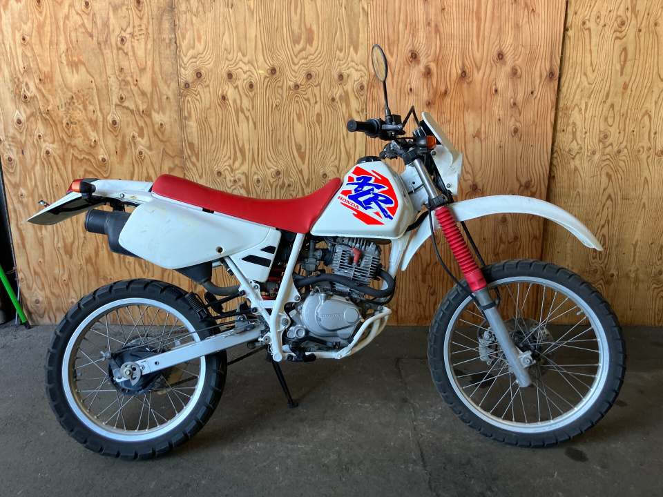 Honda XLR125R 1993