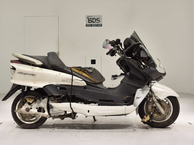 Yamaha MAJESTY 250C 2002