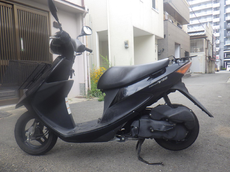 Suzuki ADDRESS V50
