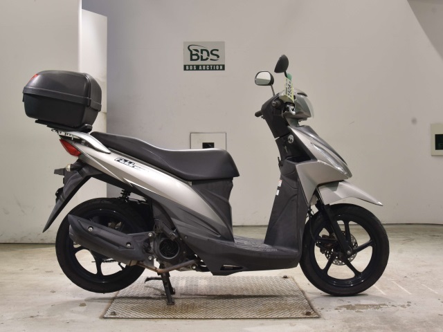 Suzuki ADDRESS V110