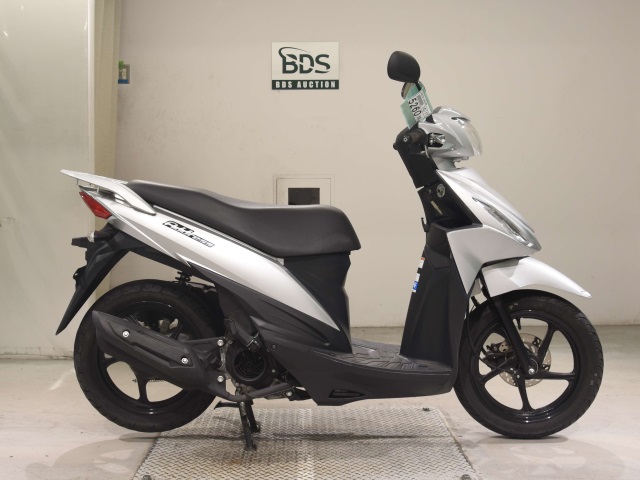 Suzuki ADDRESS V110