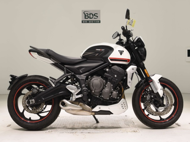 Triumph TRIDENT660 2022
