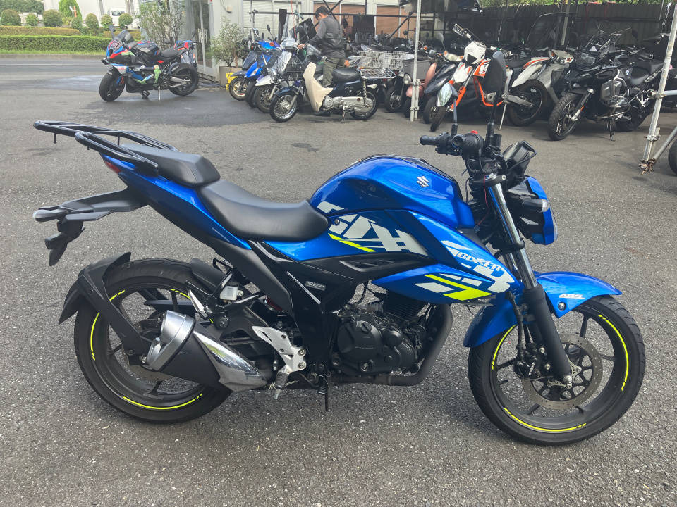 Suzuki GIXXER150