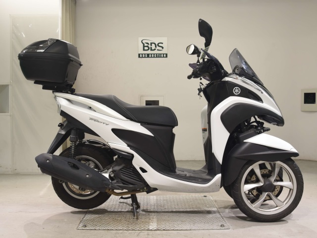 Yamaha TRICITY MW125 2015