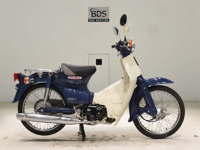 Honda C50 2008