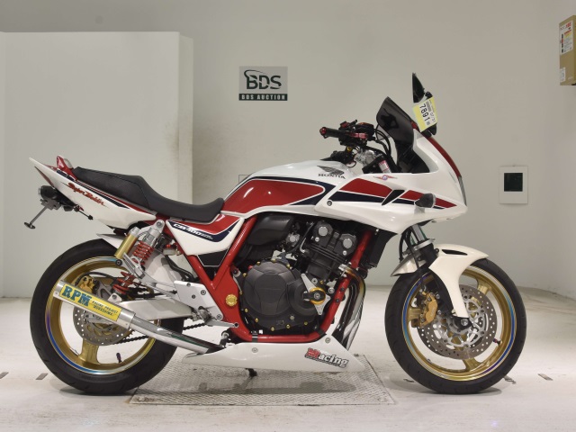 Honda CB400SFV BOLDOR 2011