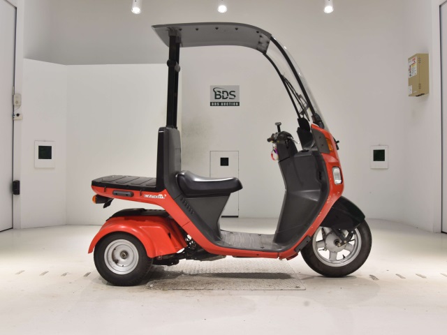 Honda GYRO CANOPY 2011