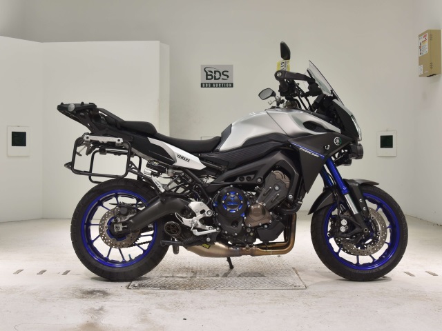 Yamaha MT-09 TRACER 2016