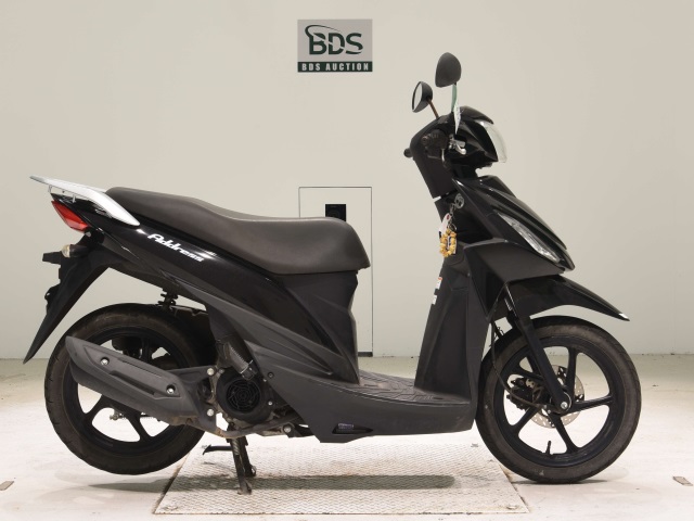 Suzuki ADDRESS V110