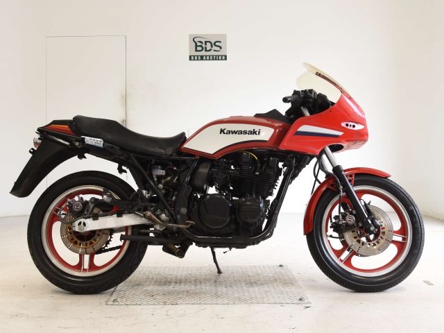 Kawasaki GPZ750